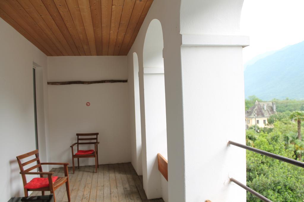 Hotel Garni Maggia Giumaglio Exteriör bild